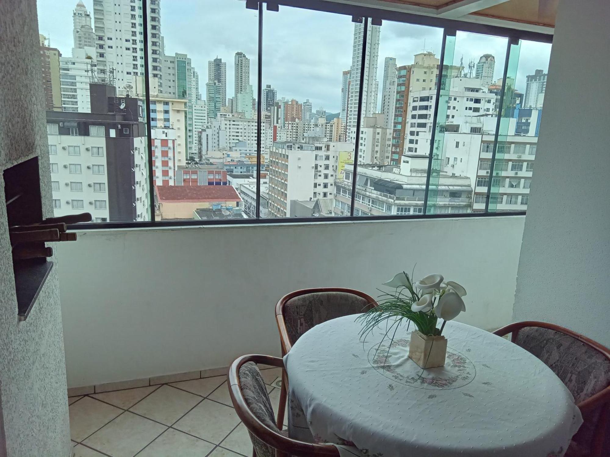 Apartamento Dante Tomio Balneário Camboriú Exterior foto